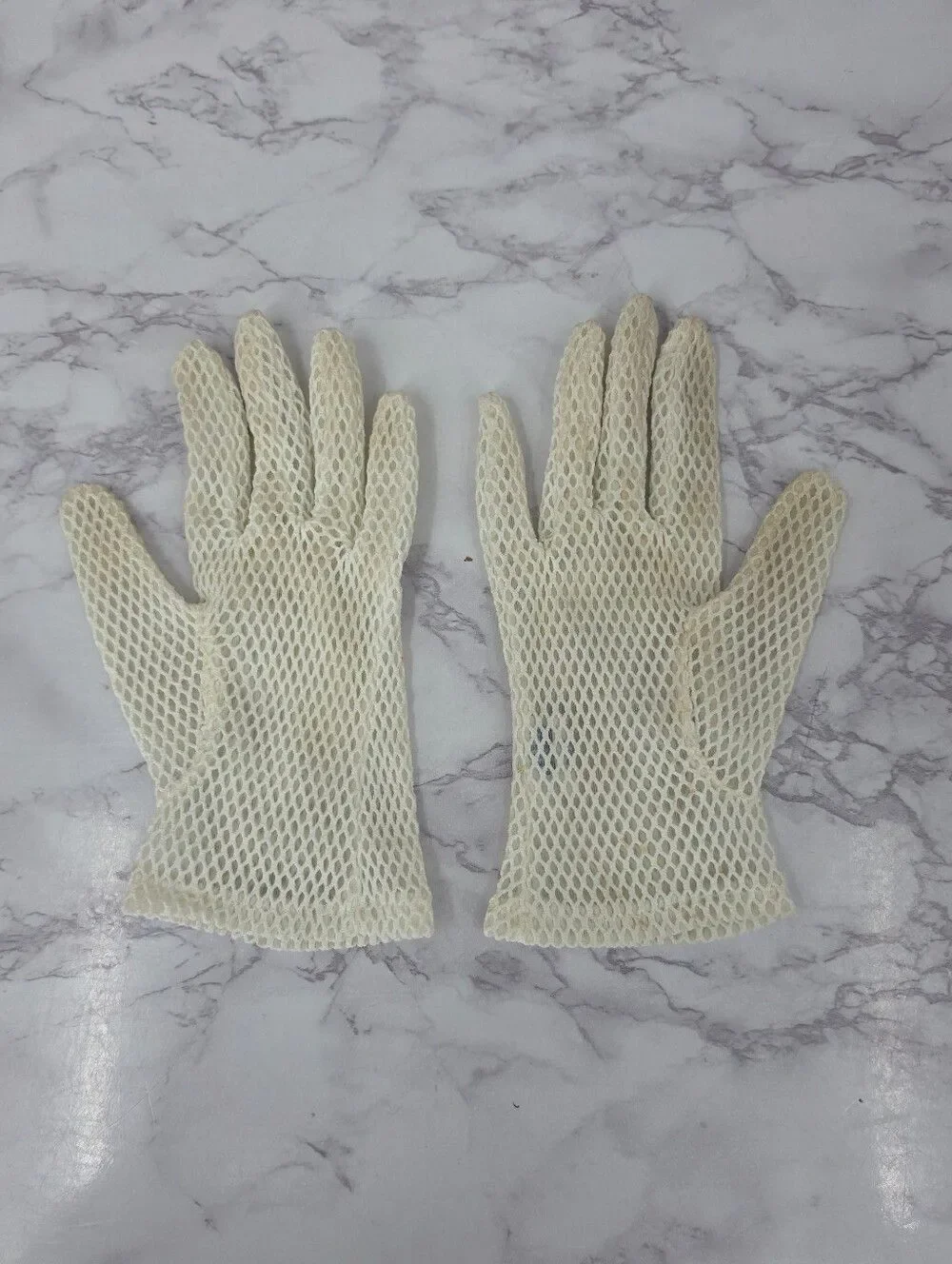 Vintage Japan Off White Mesh Fishnet Gloves